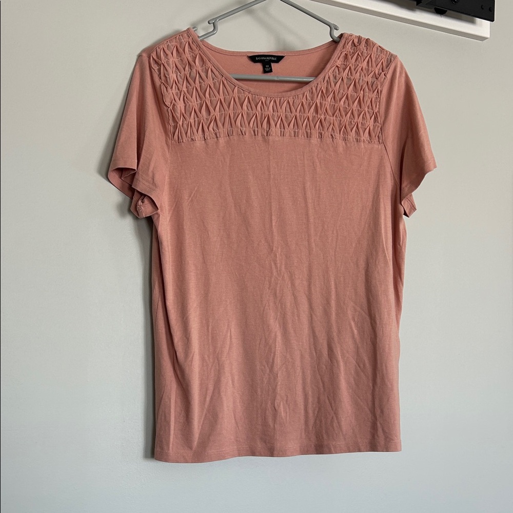 Banana Republic Dusty Rose Short Sleeve Shirt